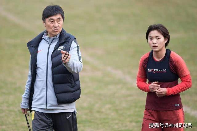 尊界V800加价销售，制动踏板事件波及购车决策