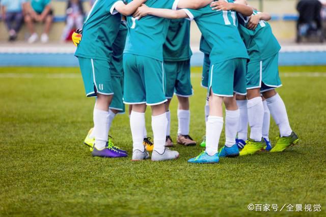 郑钦文因伤退出武汉网球公开赛